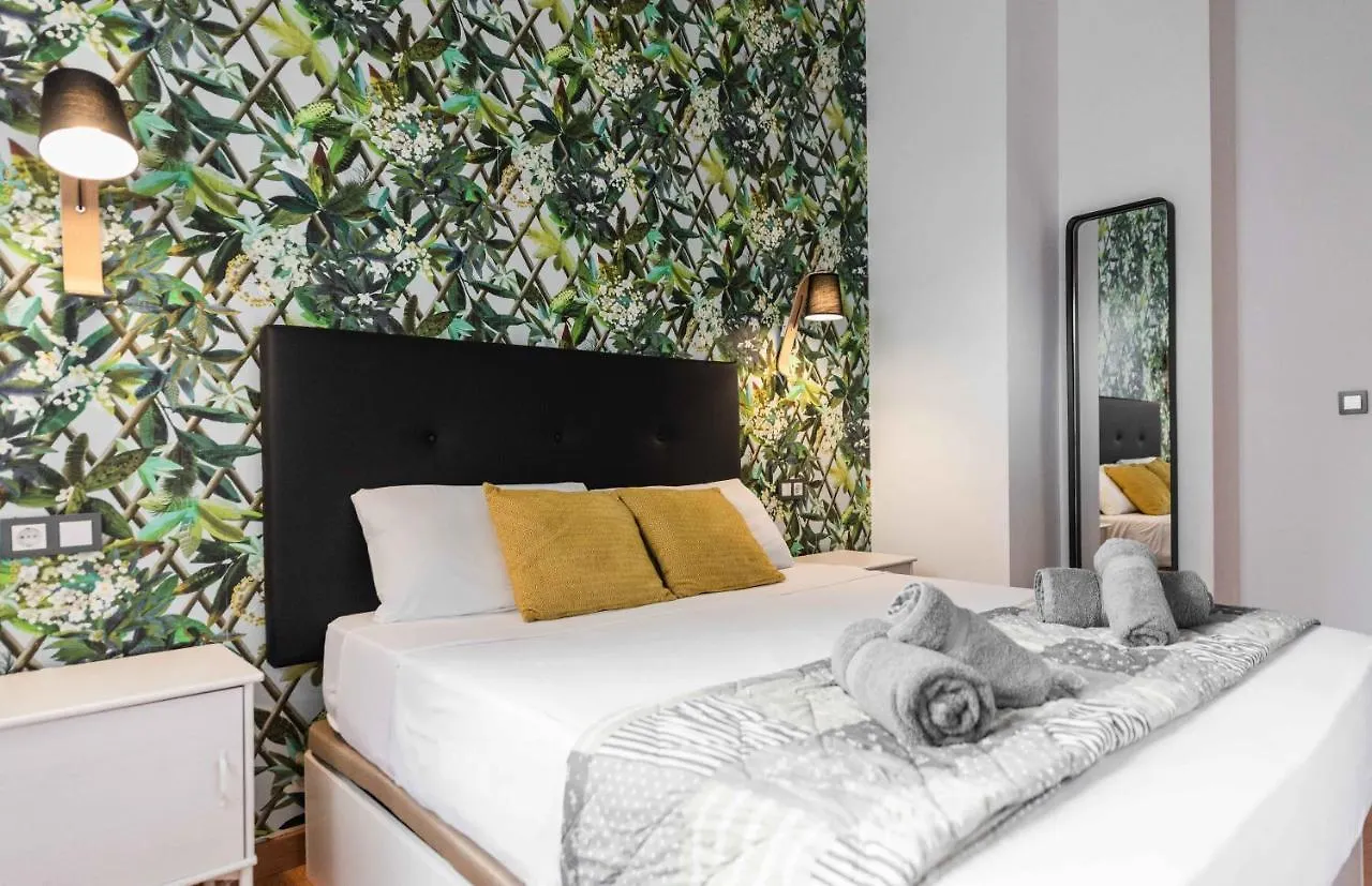Апартаменты Urbanchicmalaga Historic Centre Free Parking Rooftop Pool Испания